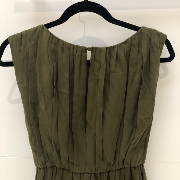 ALICE + OLIVIA // DESIGNER DRESS - Picture 3 of 3